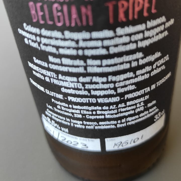 photo of La Luppolaia Belgian Trippel shared by @tuscanvegan on  08 Jun 2022 - review