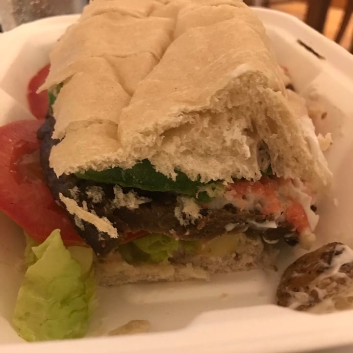 photo of Estilo Veggie Sandwich Clasica Completa shared by @sechague on  24 Jan 2021 - review