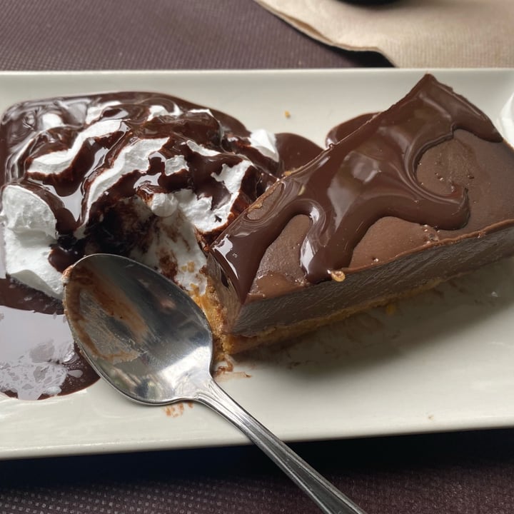 photo of V DE VEGETTA Tarta De Chocolate Vegana shared by @irenevegan on  16 Apr 2022 - review