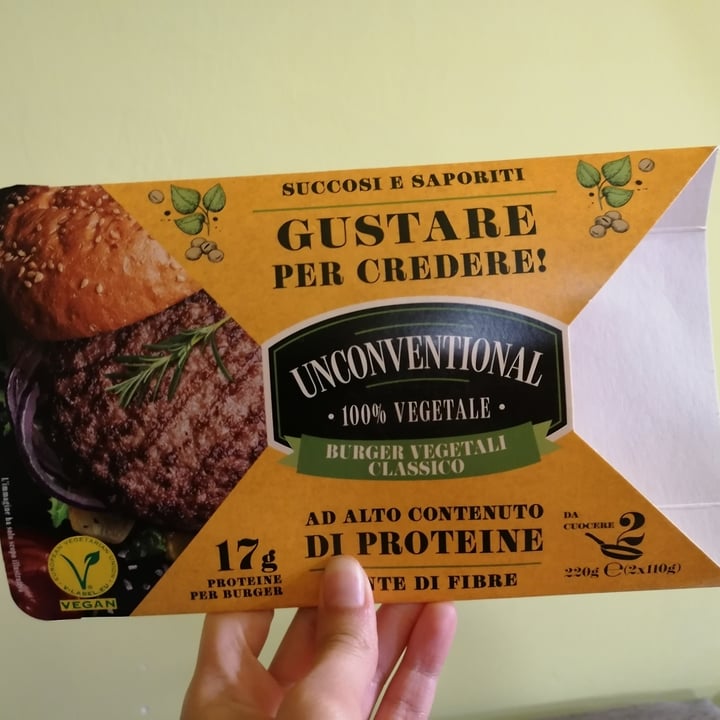 photo of Unconventional Burger Vegetale Classico - Classic Burger shared by @liviamod on  07 Jul 2022 - review