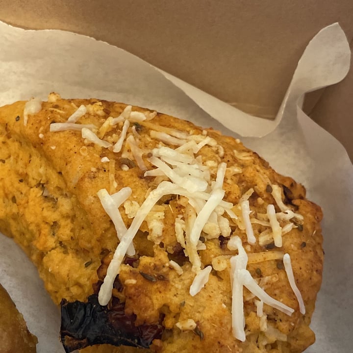 photo of SoJo's Donuts pepperoni pizza scone shared by @slanderson34me on  19 Jun 2022 - review