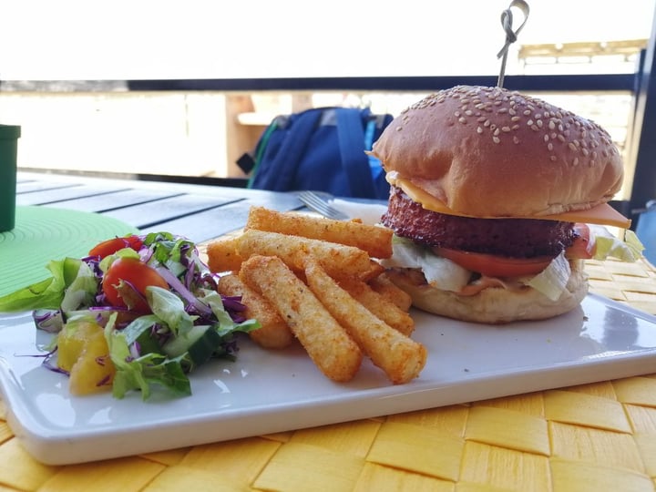 photo of Asher's Corner Cafe @ Ashers Farm Sanctuary To Infinity & Beyond Burger shared by @karamikayla on  15 Sep 2019 - review