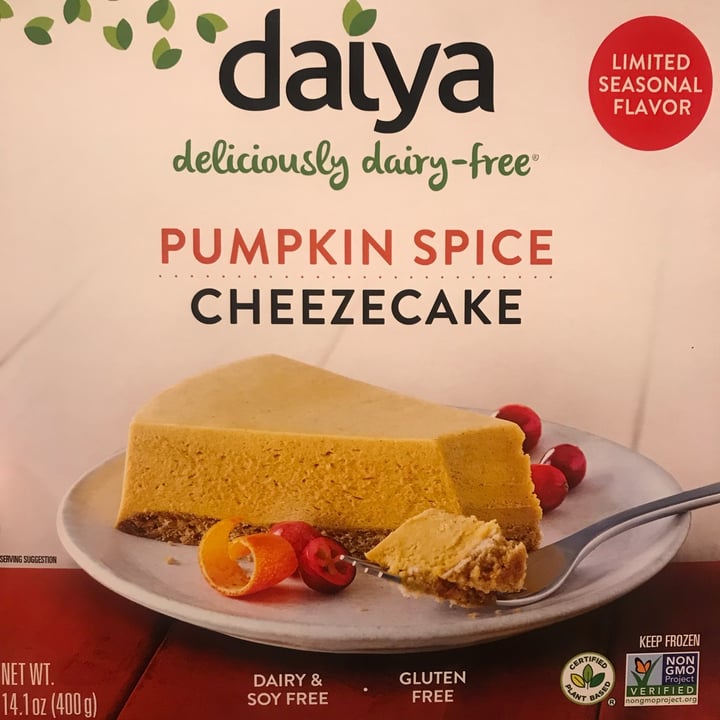 photo of Daiya Pumpkin Spice Cheezecake shared by @princessofdoom on  17 Jan 2022 - review