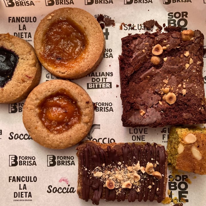 review photo of Forno Brisa Torta alle Nocciole shared by @conbacco on 03 Jul 2021 - review