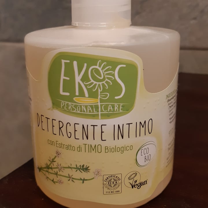 photo of Ekos personal care Detergente Intimo Estratto Di Timo shared by @misswl73 on  31 Jul 2021 - review