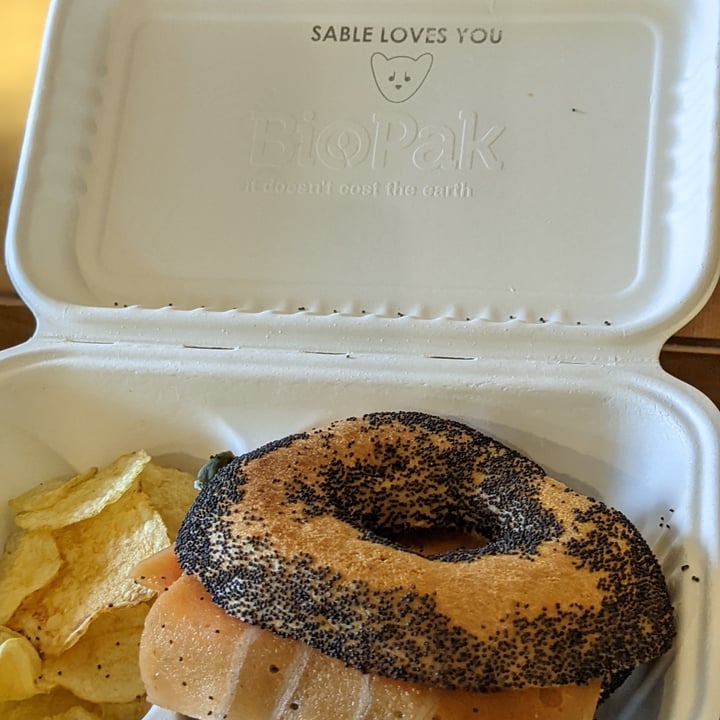 photo of Sable Lox salmon bagel shared by @veganhels on  11 Apr 2021 - review