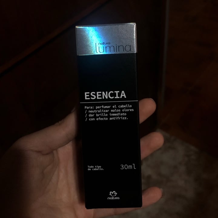 photo of Natura Esencia para perfumar el cabello Lumina shared by @vcaro on  25 Aug 2021 - review