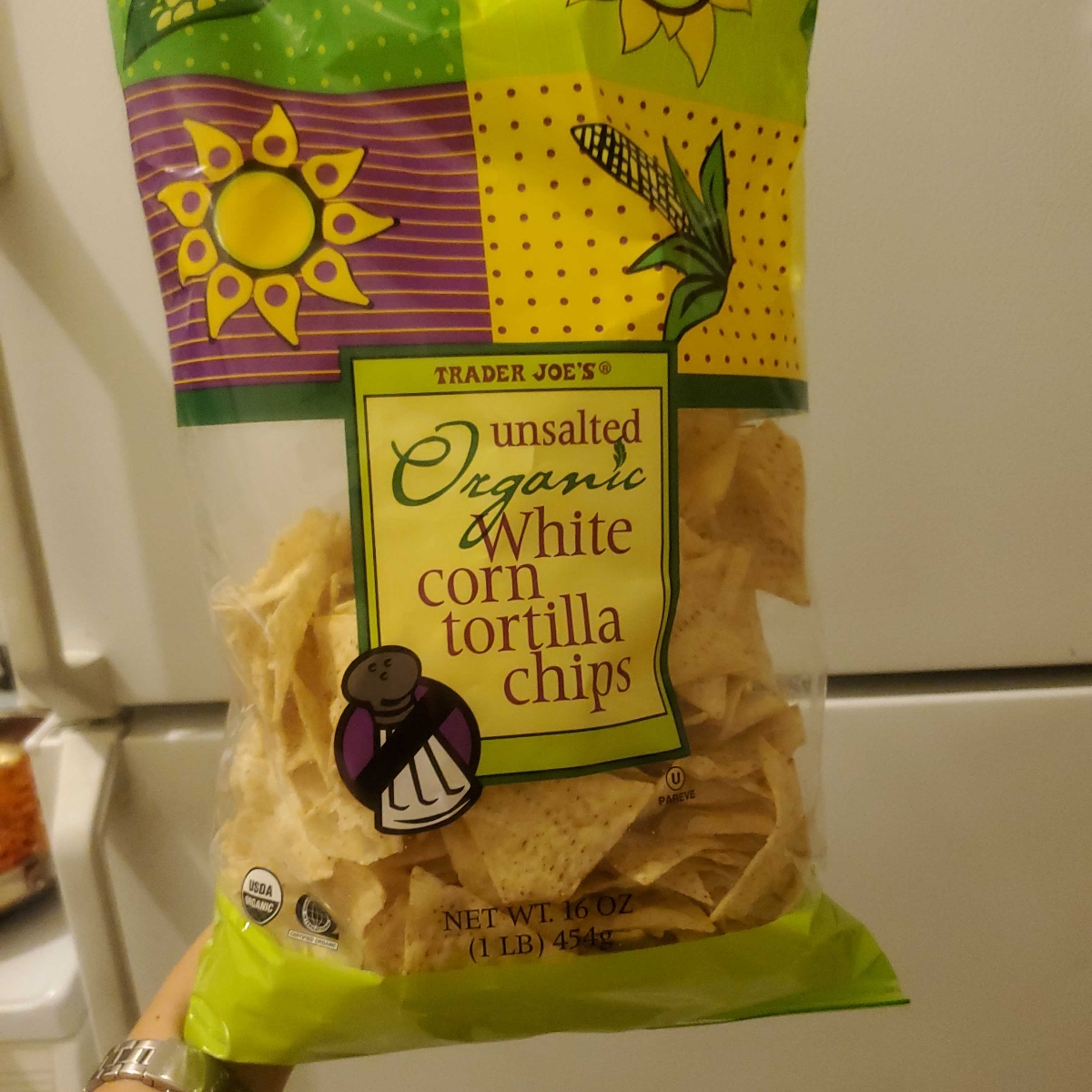 Trader Joe's Unsalted Organic White Corn Tortilla Chips Reviews abillion