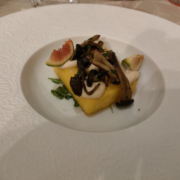 photo of Linfa Milano - Eat Different Morbido di polenta shared by @gianluca88 on  11 Nov 2022 - review
