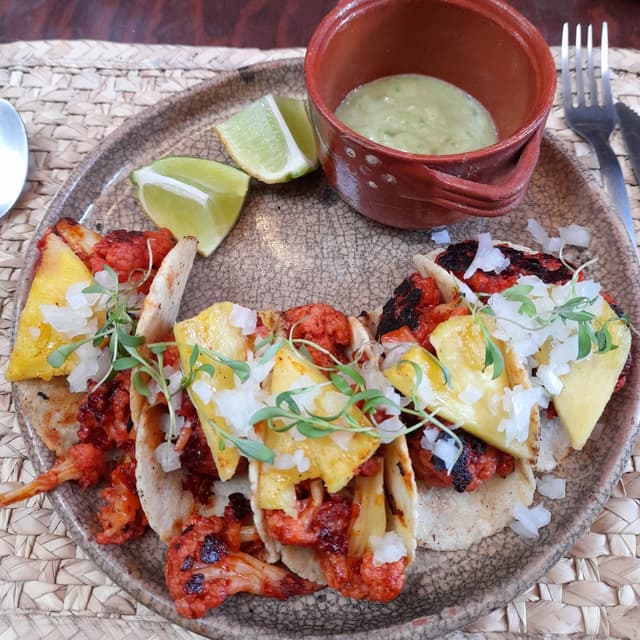 Photo of the dish “Tacos al pastor”