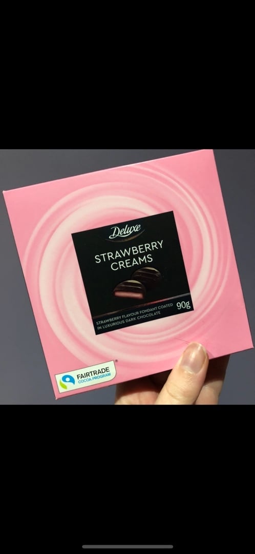 photo of Deluxe Strawberry Creams shared by @mybasicveganlife on  29 Dec 2019 - review