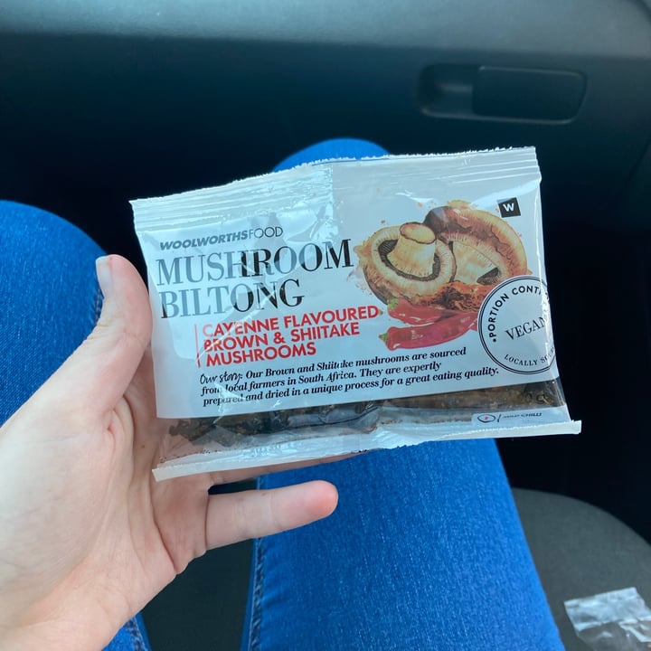 photo of Woolworths Food Mushroom Biltong - Cayenne Flavoured Brown & Shiitake Mushrooms shared by @twoleavess on  23 Jun 2021 - review