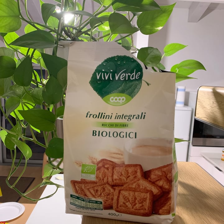 photo of Vivi Verde Coop Frollini Integrali Biologici shared by @unejanie on  08 Oct 2021 - review