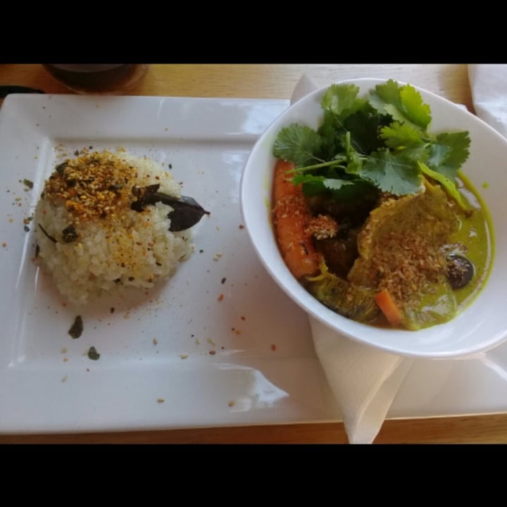 review photo of JAAM Curry amarillo shared by @hcjulieta on 18 Oct 2020 - review