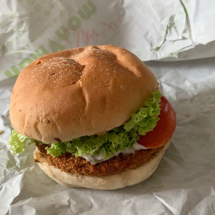 review photo of nomVnom Bistro Classic Soy Burger shared by @d7000 on 06 Feb 2021 - review
