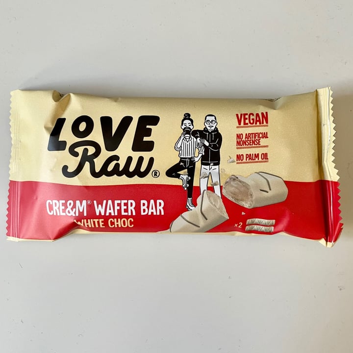 photo of LoveRaw Cre&m Wafer Bar White Choc shared by @appleappleamanda on  17 Jun 2021 - review