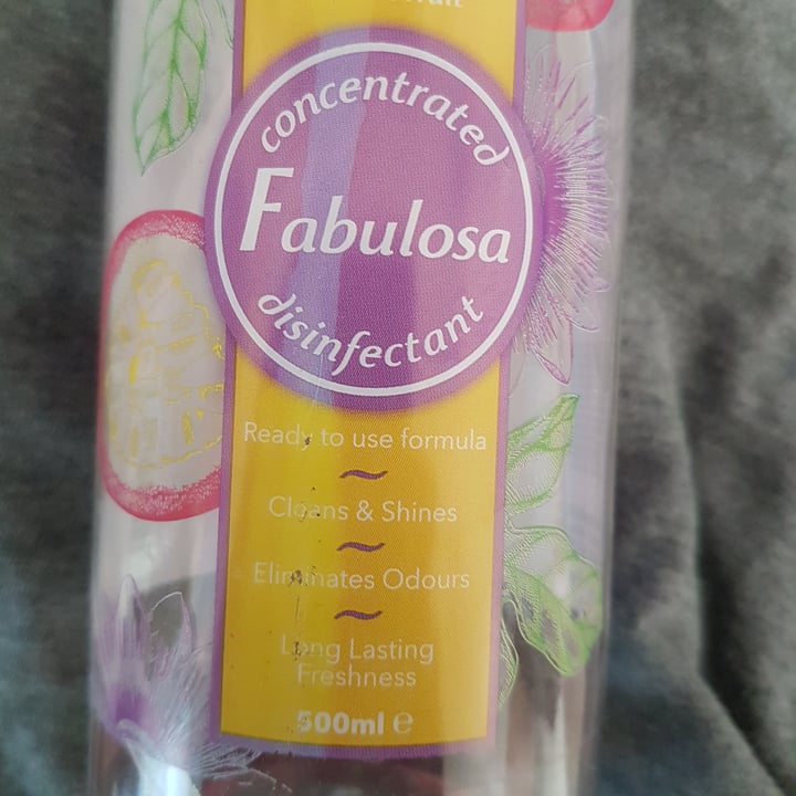 photo of Fabulosa Fabulosa Passion fruit disinfectant shared by @suzanarmiler on  13 May 2022 - review