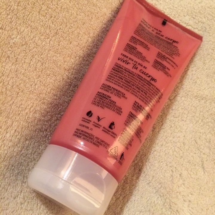 review photo of Natura Crema Todo Día Frambuesa y Pimienta Rosa shared by @mardaluz on 24 Jun 2021 - review