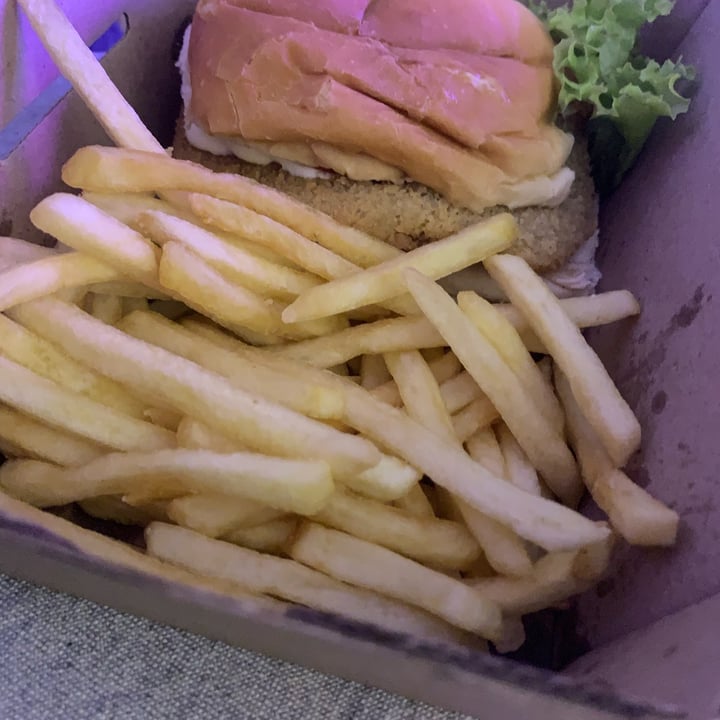 photo of Pizza Time Milanesa Al Pan Vegana C/Fritas shared by @marco94 on  14 Mar 2022 - review