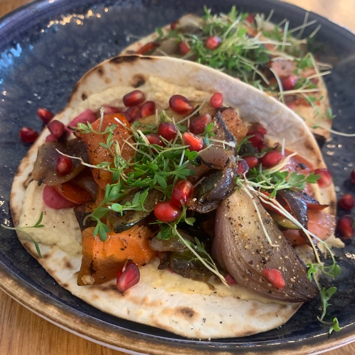 review photo of BARASTI Hummus Tortillas shared by @hereforareason on 25 May 2022 - review