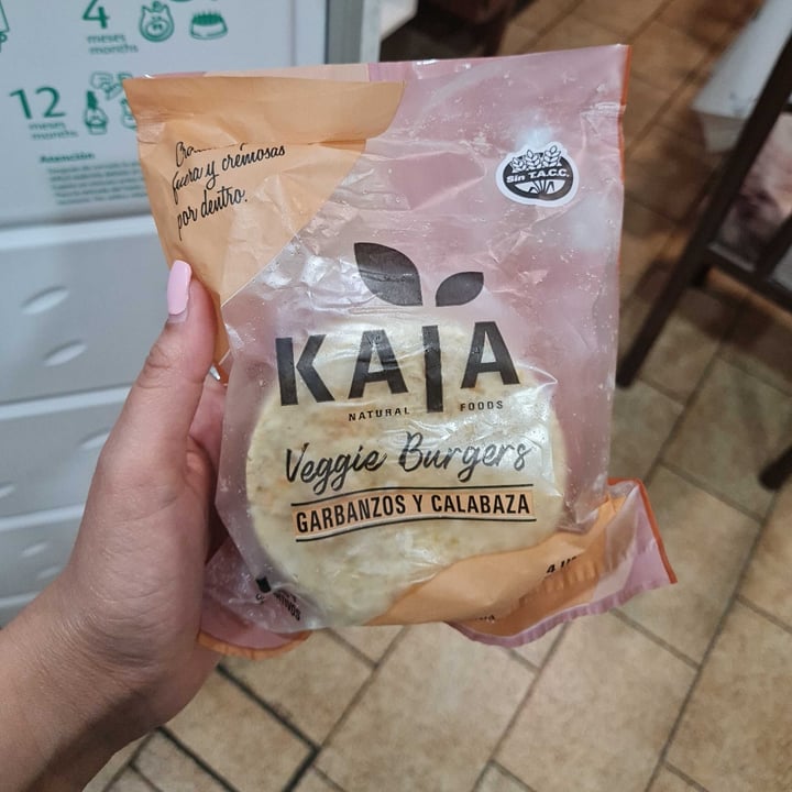 photo of Kaia Natural Foods Medallones de Garbanzos Y Calabaza shared by @camilxgar on  19 Oct 2021 - review