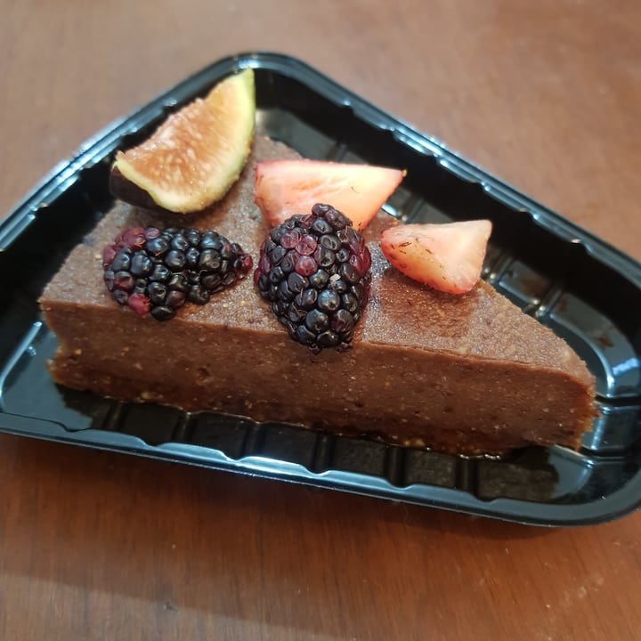 photo of Oscuro Puro Chocolate y Semillas Vegan Cake shared by @coraleu77 on  06 May 2021 - review