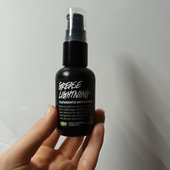 review photo of LUSH Fresh Handmade Cosmetics Tratamiento anti-granos shared by @crissssss on 07 Sep 2022 - review