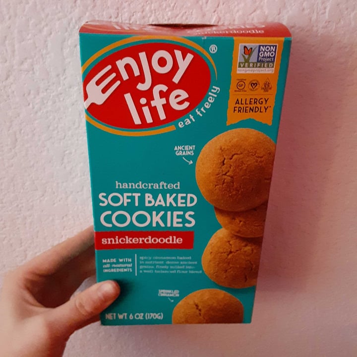 photo of Enjoy Life Soft Baked Cookies - snickerdoodle shared by @lilyjarvis on  11 Jan 2021 - review
