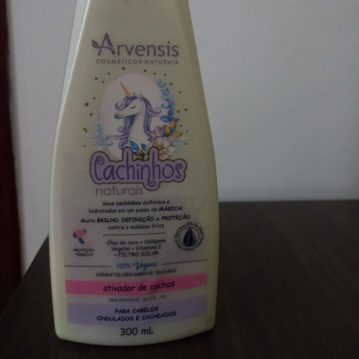 review photo of Arvensis Cachinhos Naturais- Ativador De Cachos Sem Enxágue Para Cabelos Ondelados E Cacheados shared by @isabeleramos on 30 Nov 2022 - review