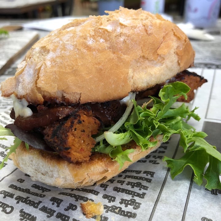 photo of Vegan Streetfood Deli - Obs Ribz burger shared by @mothercitymatt on  21 Mar 2022 - review