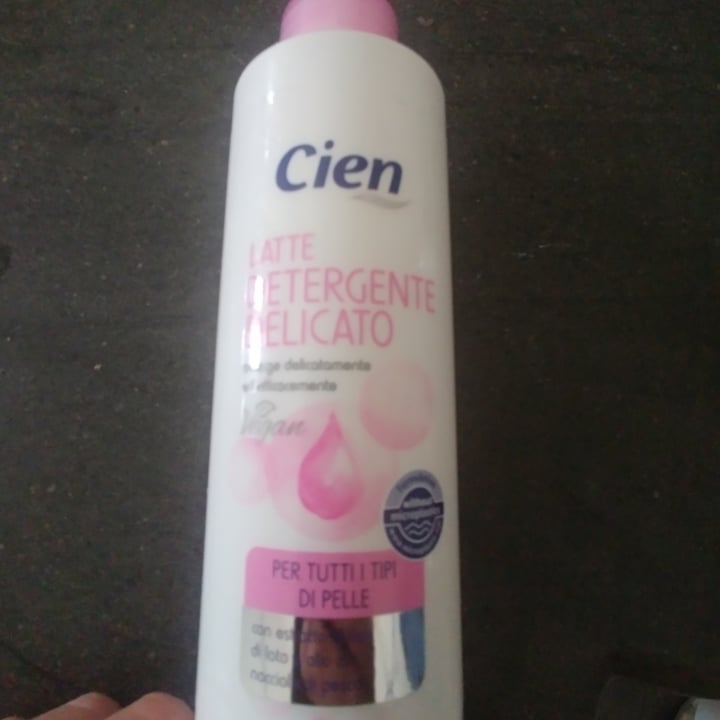 photo of Cien Latte detergente delicato shared by @silvixyoga on  03 Jun 2022 - review