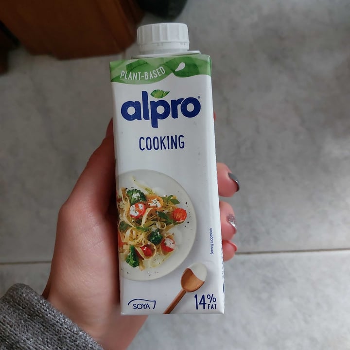 review photo of Alpro Cooking/Cuisine Soya 14% Fat shared by @pipisqui on 15 Mar 2022 - review