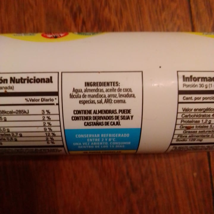 review photo of Felices Las Vacas Queso Cremoso en Cilindro shared by @annamulone on 03 Jul 2021 - review
