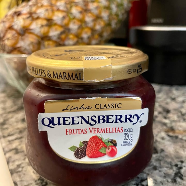 photo of Queensberry Geleia de frutas vermelhas shared by @flavio1970 on  26 Apr 2022 - review