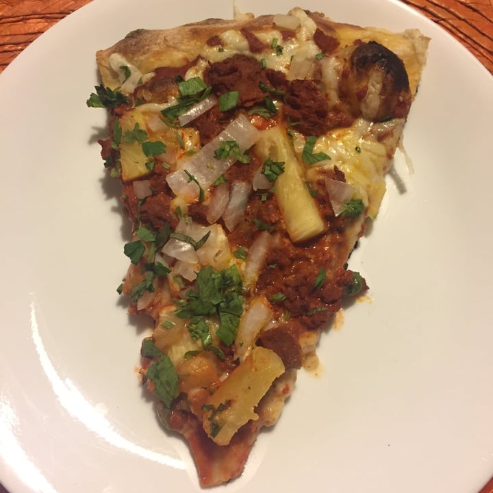 photo of Salvaxe Pizza Pastor shared by @zullybee on  07 Aug 2021 - review