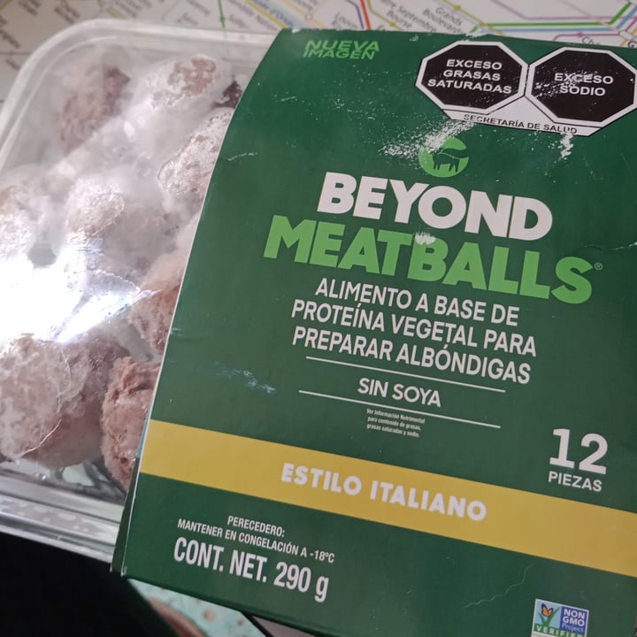 photo of Beyond Meat Beyond Meatballs Italian Style shared by @pibs on  21 Sep 2022 - review