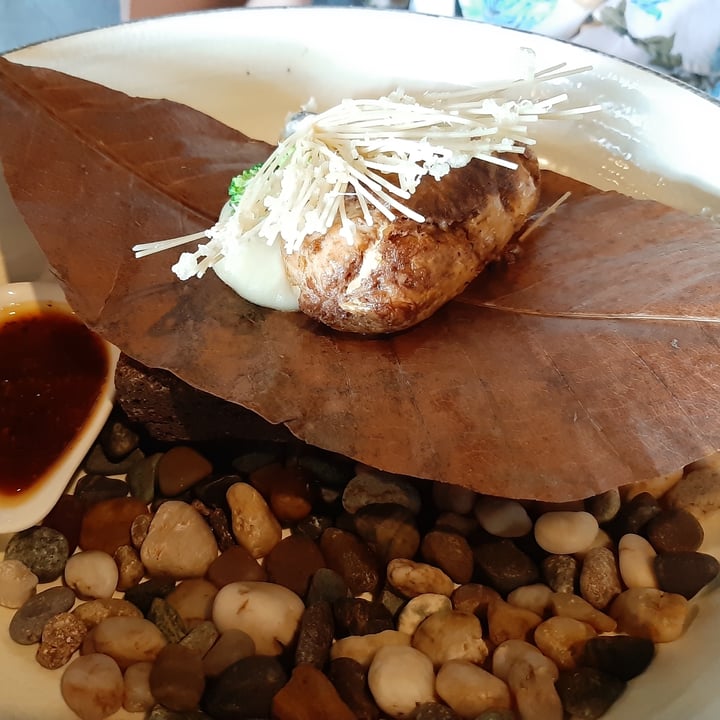 photo of Joie Grill Summer Mushroom Steak on “Pu-Ye” Hot Stone shared by @tracypham on  23 Dec 2020 - review