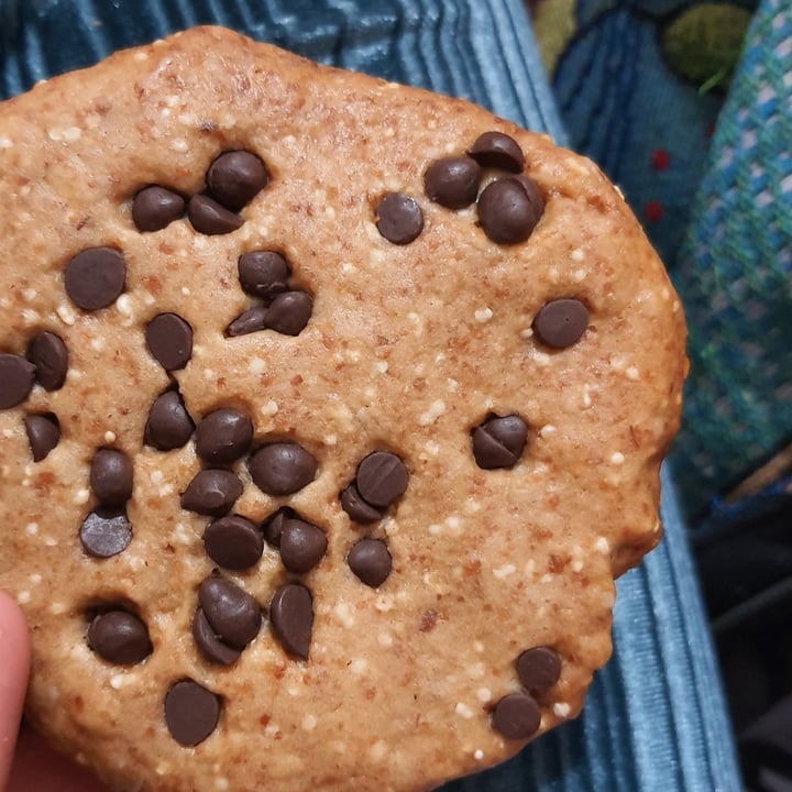 photo of Funky Rabbit Galleta Choco-Chips shared by @adiirobles on  17 Nov 2020 - review