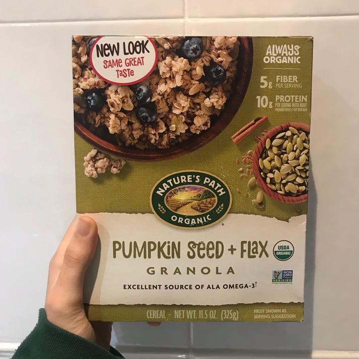 photo of Nature's Path Foods Nature's Path Pumpkin Seed + Flax Granola shared by @peachpatri on  04 Mar 2021 - review