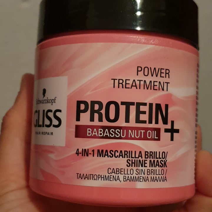 photo of Schwarzkopf Gliss Protein 4-in-1 Maschera Illuminante shared by @martajklm on  04 Jun 2022 - review