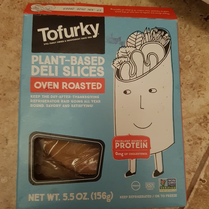 review photo of Tofurky Plant Based Deli Slices Oven Roasted shared by @tohoshinkii on 05 May 2020 - review