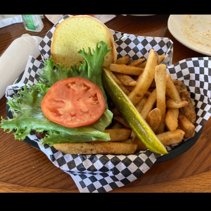 photo of The Seafood Shack Marina, Bar & Grill Impossible Burger with Fries shared by @tammydillon on  11 Jun 2022 - review