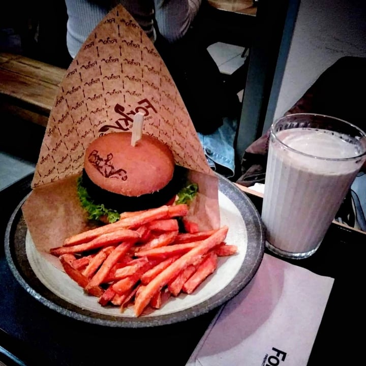 photo of Forky's Spicy Burger shared by @natasarckr on  06 Oct 2022 - review