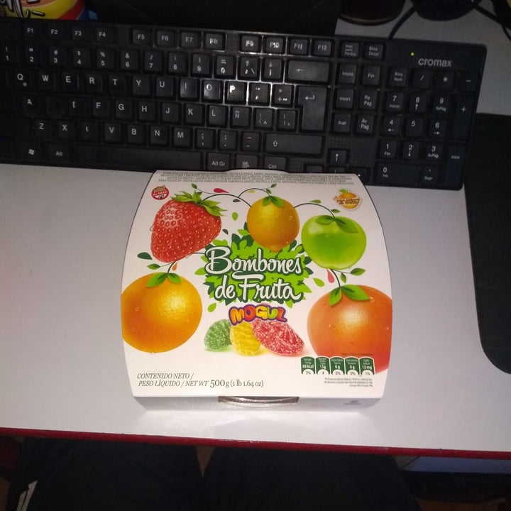 photo of Arcor Bombones de Fruta Mogul shared by @lucxslobos on  14 Feb 2022 - review