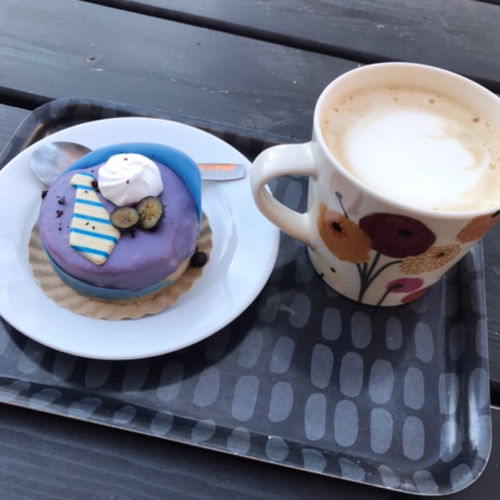 photo of Söderbergʼs Bakery Fika shared by @sverigia on  28 Nov 2021 - review