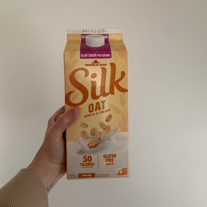 photo of Silk Oat milk unsweetened shared by @lndsytrnr on  26 Jun 2021 - review