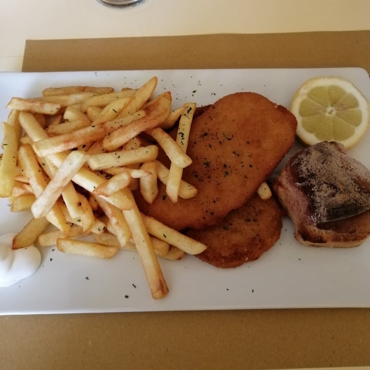 review photo of Spizzico Cotoletta shared by @francescamomoli on 20 May 2022 - review