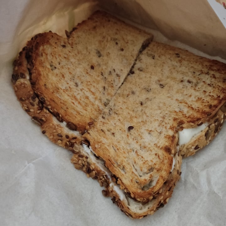 photo of Vida e Caffe Plant Based Chicken Mayo Toastie shared by @space999sailor on  17 Aug 2022 - review