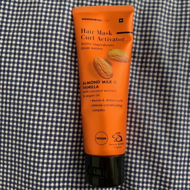 photo of Woolworths Hair Mask Curl Activator shared by @alexedmayr on  18 Dec 2019 - review