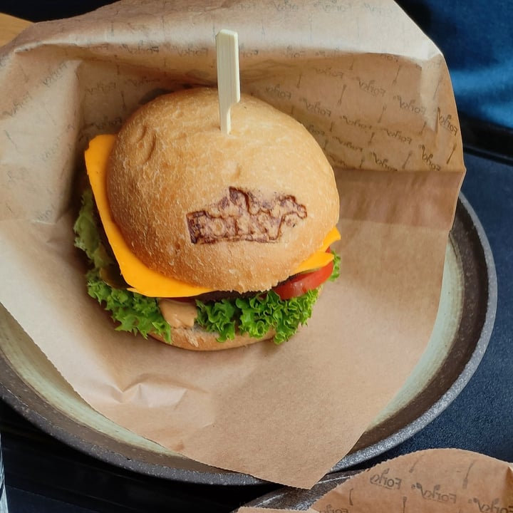 photo of Forky's Cheeseburger shared by @tastyveg on  05 Aug 2022 - review
